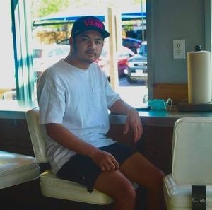 Meet your Posher, Mark dernell vien